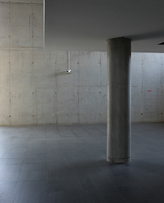 Decorative concrete in the basement